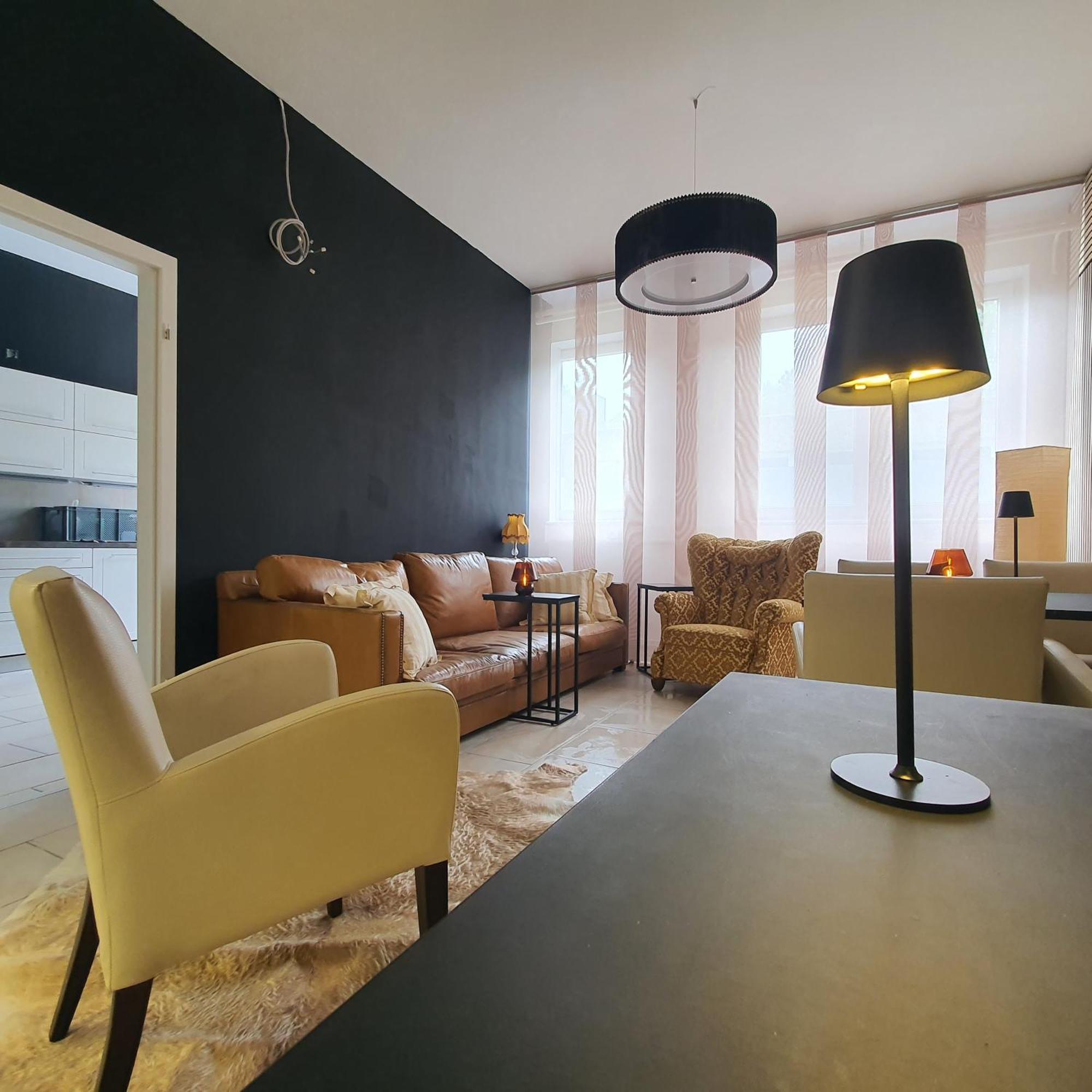 Sam - Your Cozy Stay Near Hamburg-Airport Exterior photo